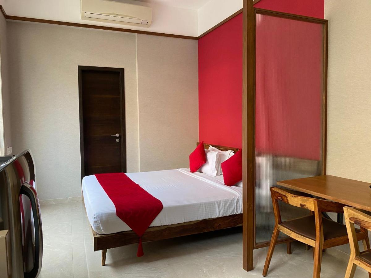 Theory9 Premium Service Apartments Khar Bombaim Exterior foto
